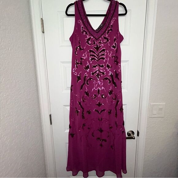 JOANNA HOPE Embellished Sequins Sleeveless Maxi Gown Dress - Picture 6 of 14